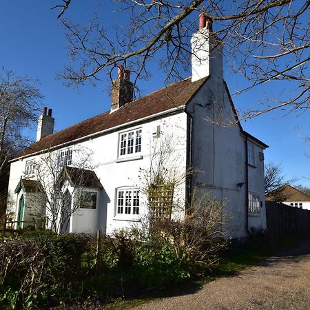 Rose Mullion Cottage Pett Екстер'єр фото