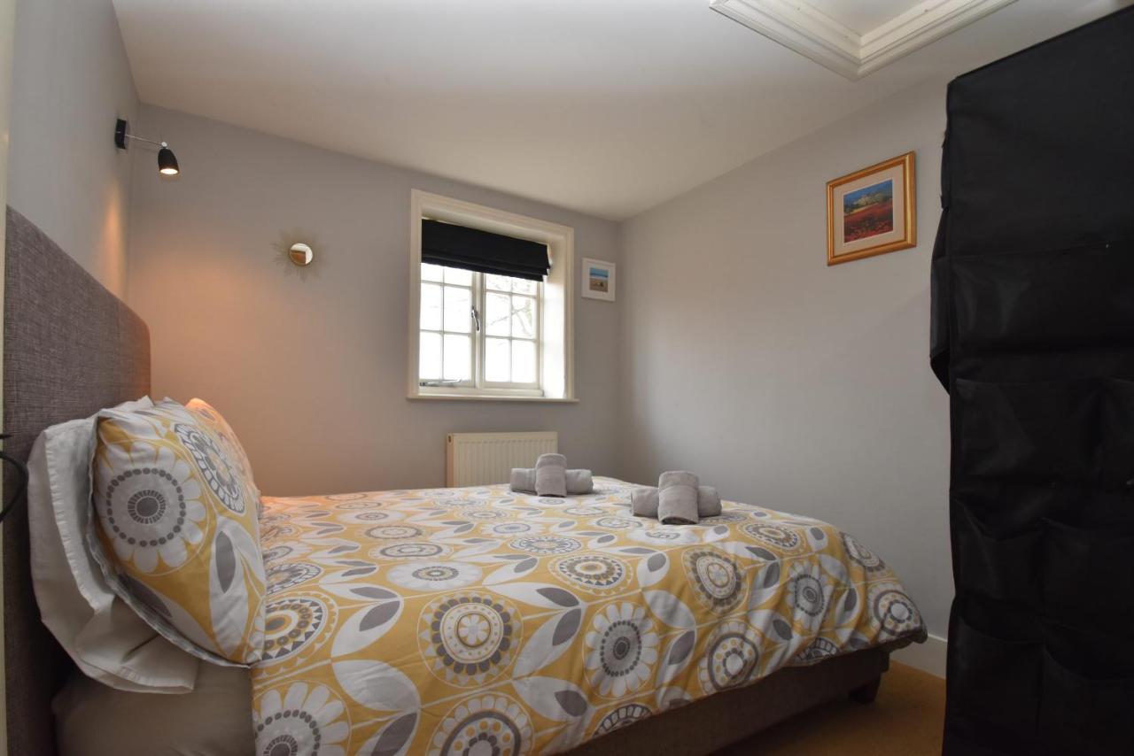 Rose Mullion Cottage Pett Екстер'єр фото