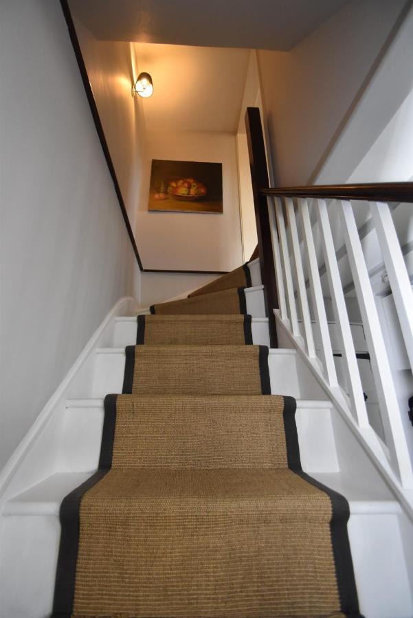 Rose Mullion Cottage Pett Екстер'єр фото